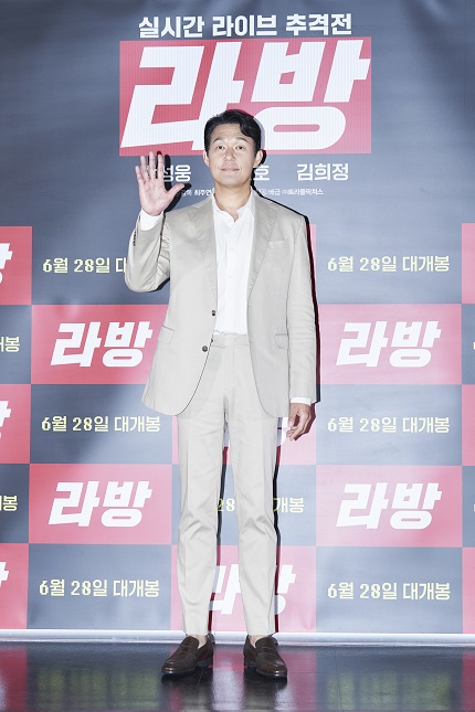 영화 '라방'에서 정체불명의 ‘젠틀맨’을 연기한 박성웅