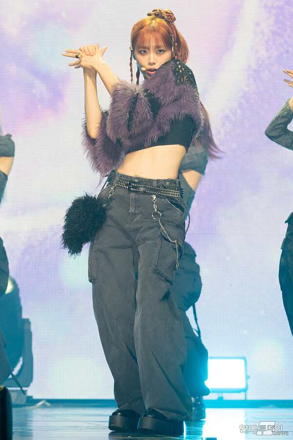 [today포토] 츄(chuu), '색다른 무대'