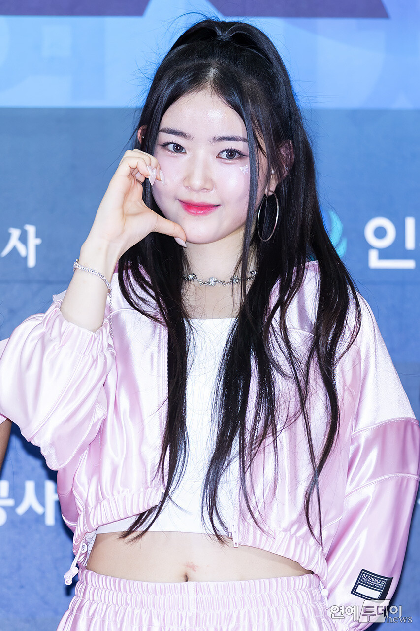 [today포토] 비비업 수연, '스윗 눈 맞춤'
