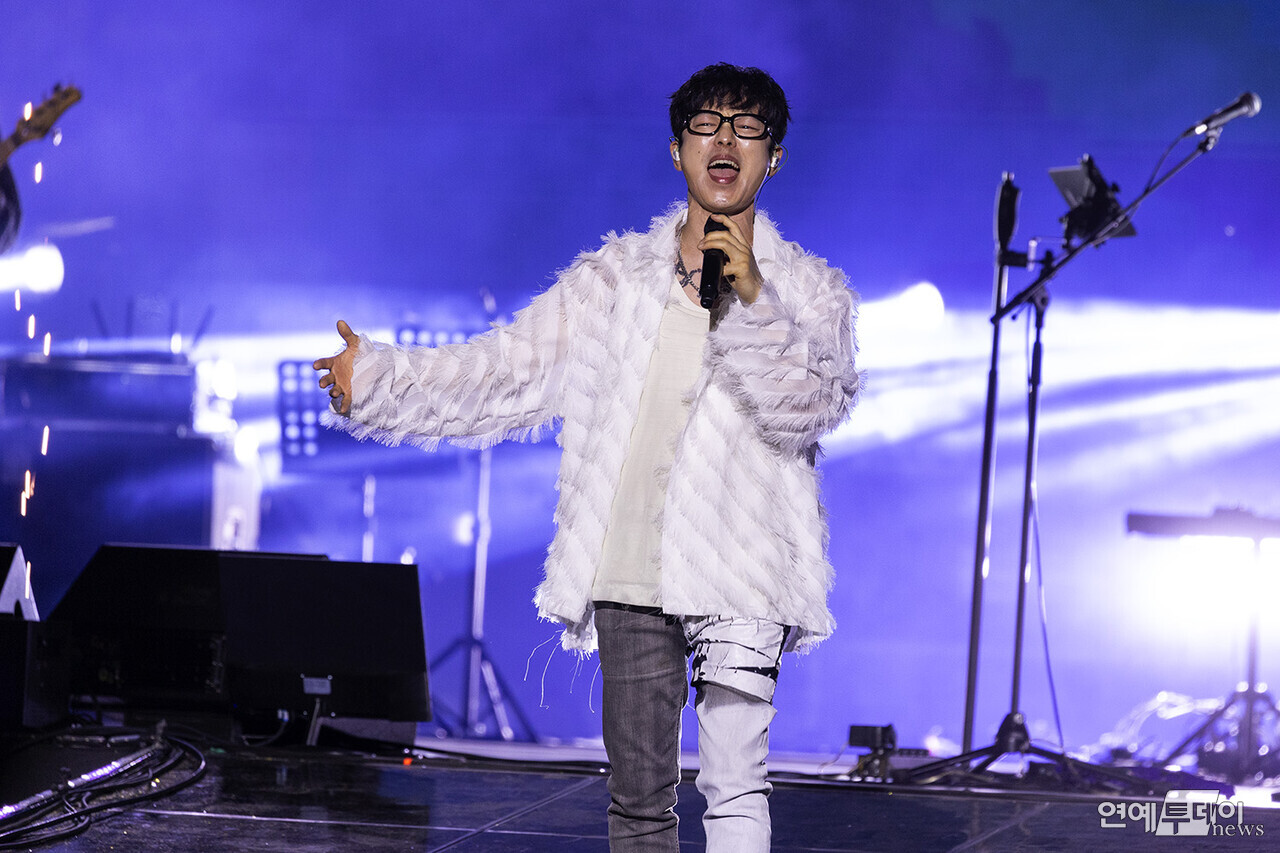 [today포토] 국카스텐 하현우, ‘가왕의 파워’